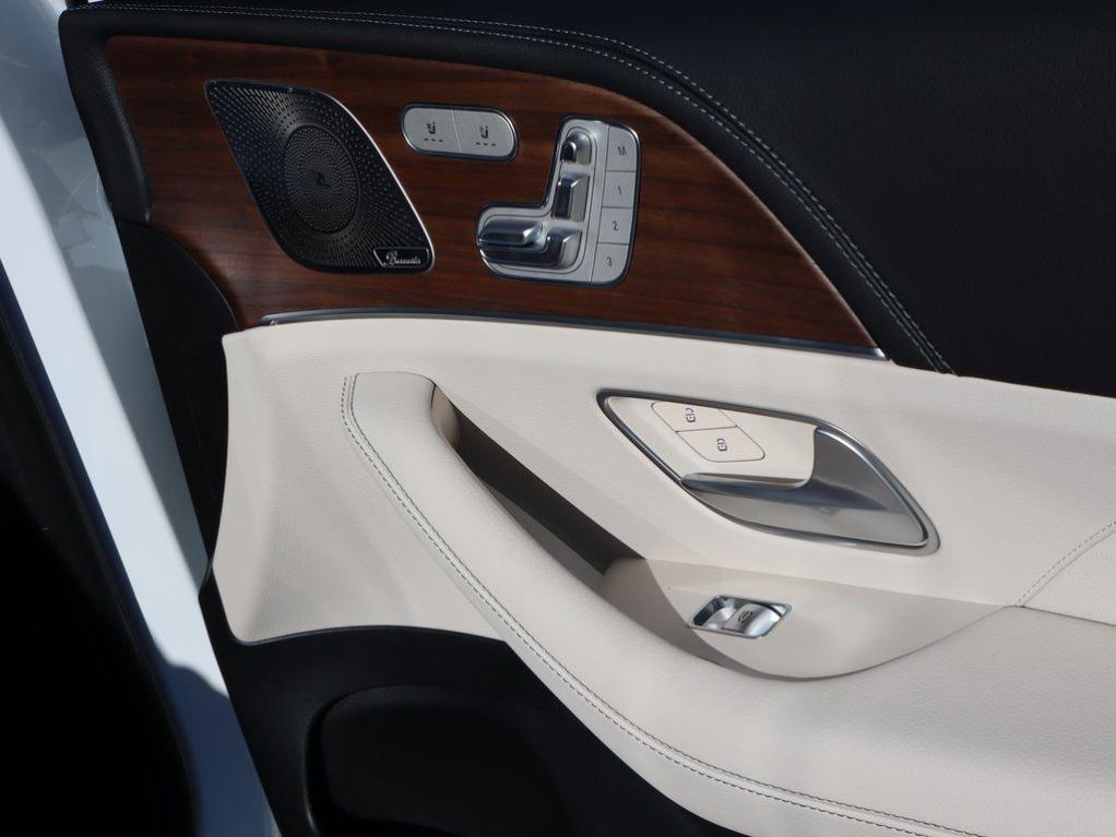 new 2026 Mercedes-Benz GLS 450 car, priced at $107,915