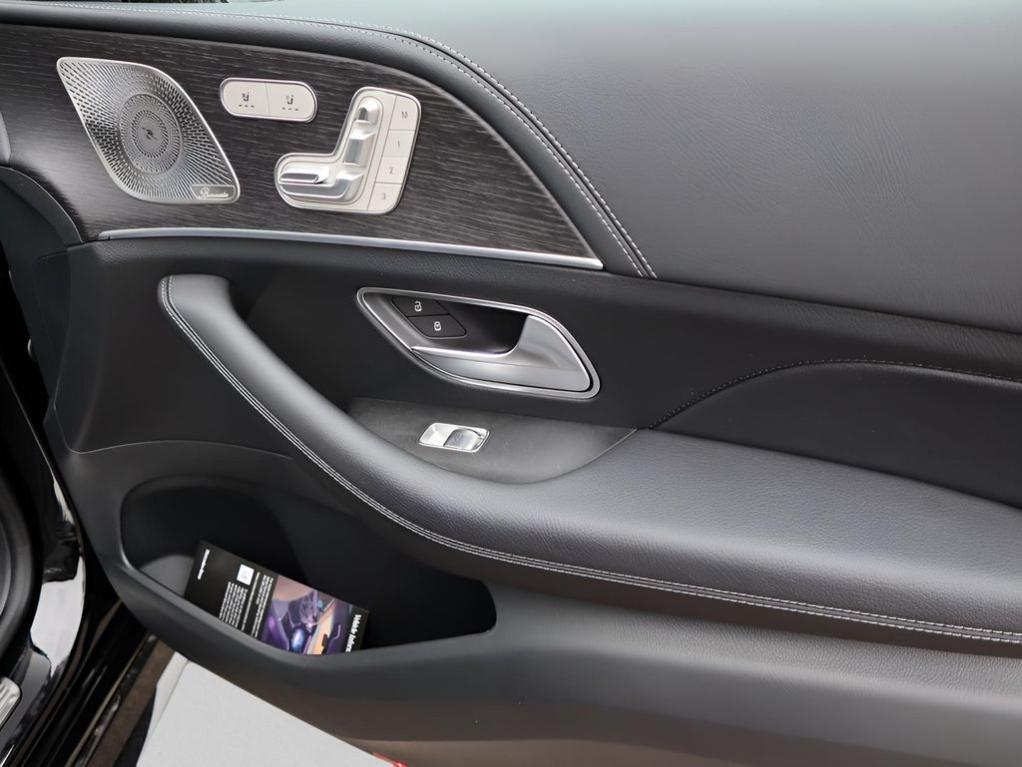 new 2026 Mercedes-Benz GLE 450 car, priced at $83,835