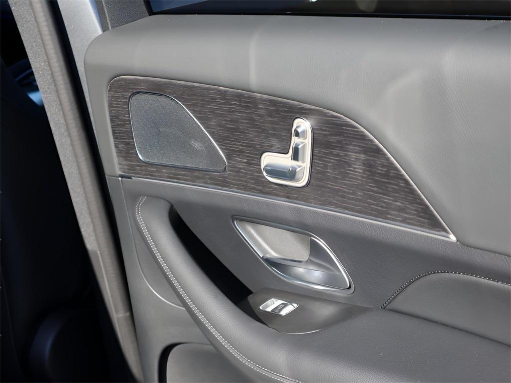 new 2026 Mercedes-Benz GLE 350 car, priced at $71,165