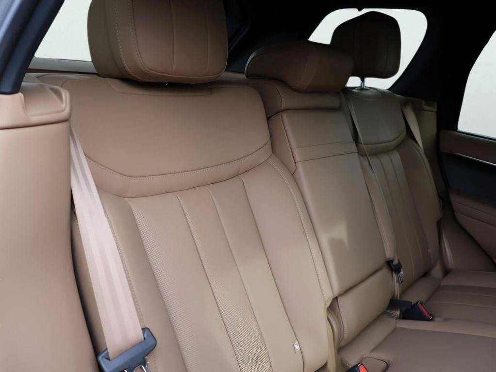 new 2026 Land Rover Range Rover car, priced at $138,370