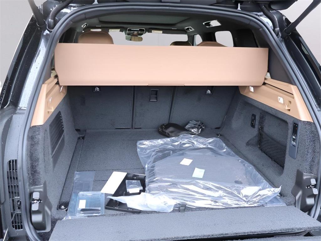 new 2026 Land Rover Range Rover car, priced at $138,370