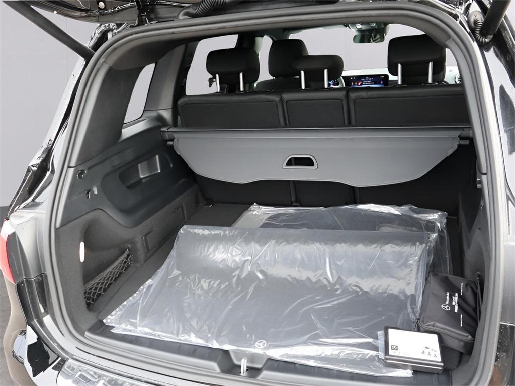 new 2025 Mercedes-Benz GLB 250 car, priced at $49,595