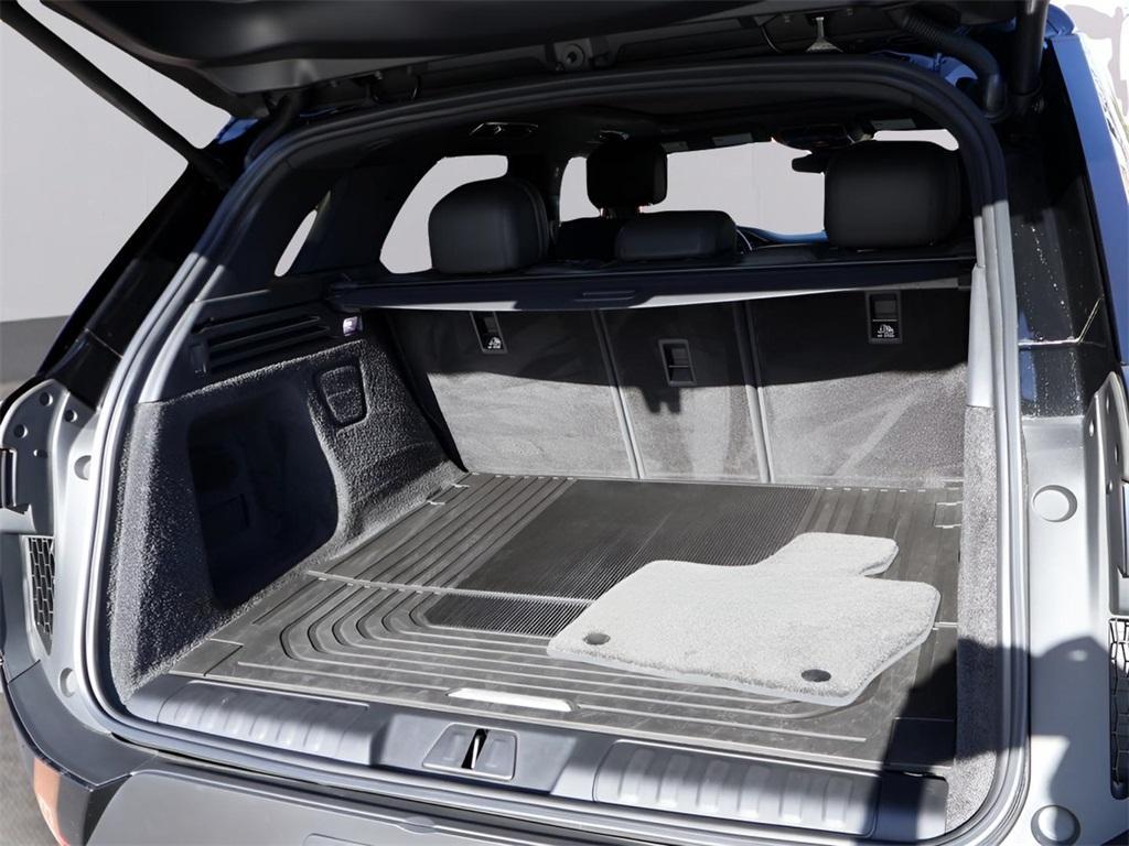 used 2024 Land Rover Range Rover Sport car, priced at $84,777