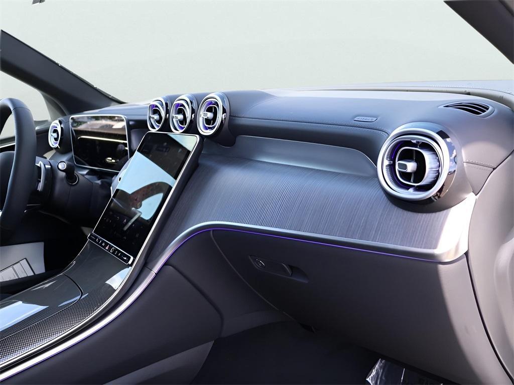 new 2025 Mercedes-Benz GLC 350e car, priced at $75,350