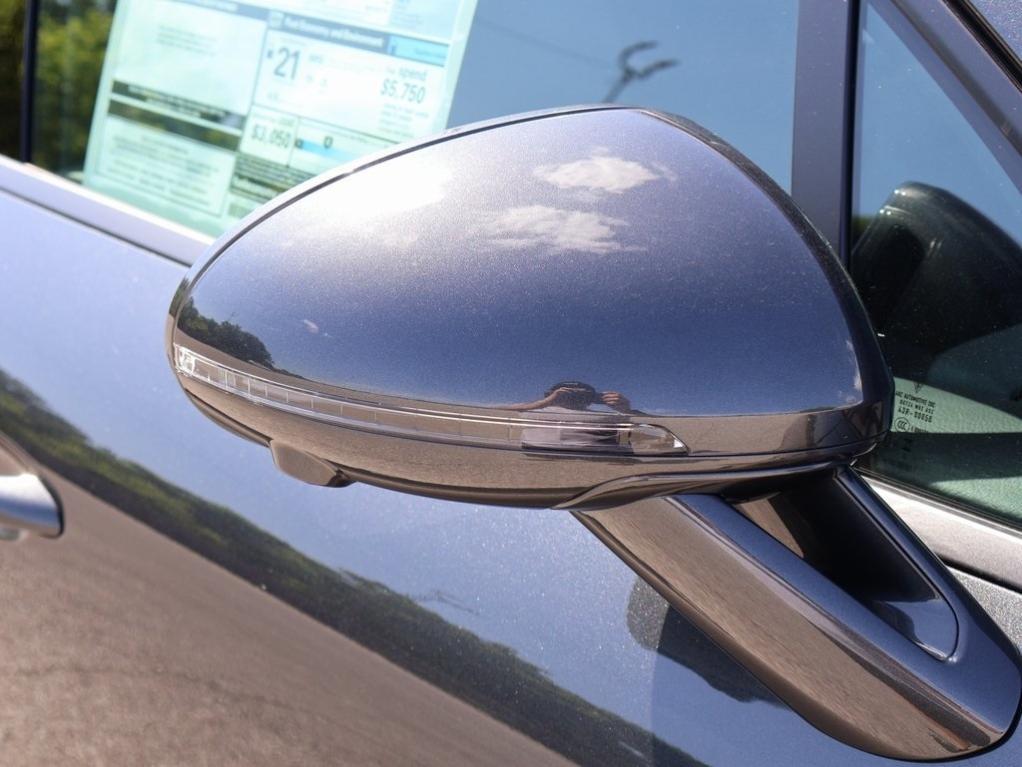 used 2025 Porsche Macan car, priced at $79,715