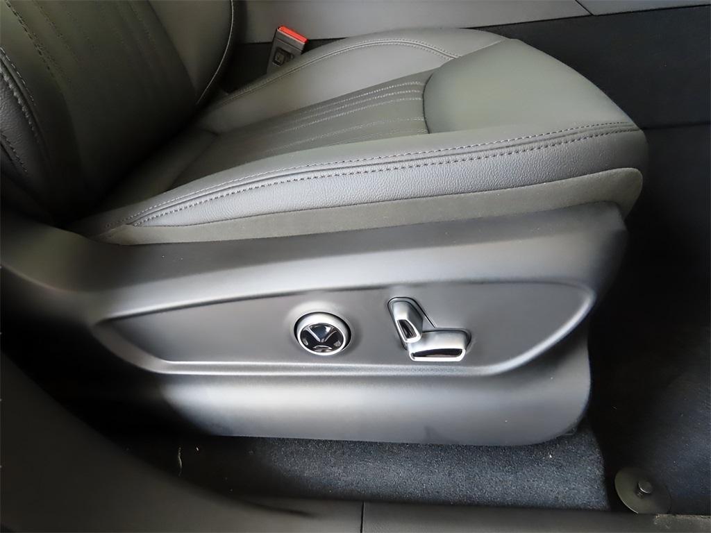 new 2024 Maserati Grecale car, priced at $56,910