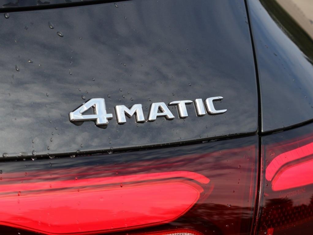 new 2026 Mercedes-Benz GLC 300 car, priced at $61,905