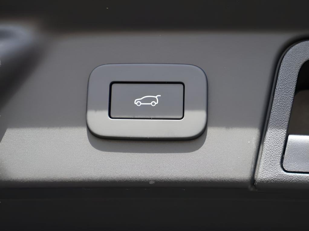 new 2026 Land Rover Range Rover Velar car, priced at $78,510