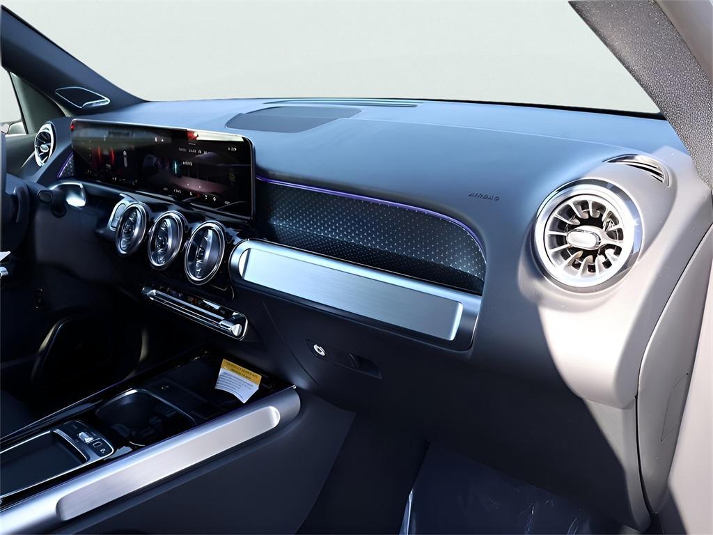 used 2025 Mercedes-Benz GLB 250 car, priced at $46,068