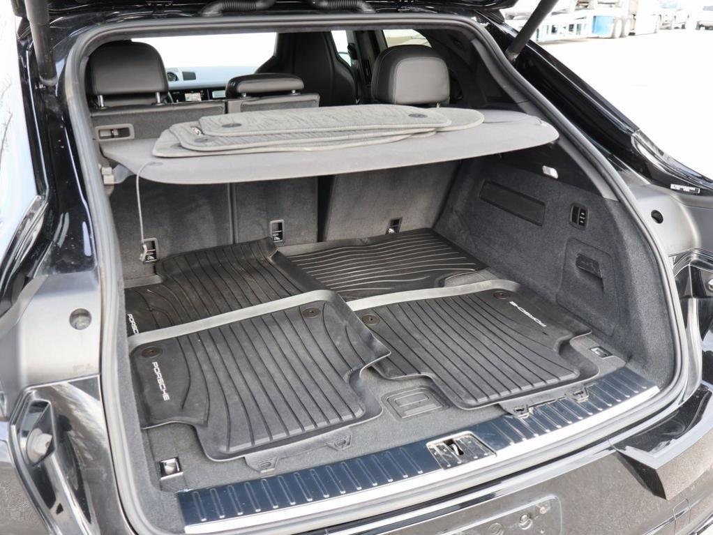 used 2023 Porsche Cayenne car, priced at $133,977