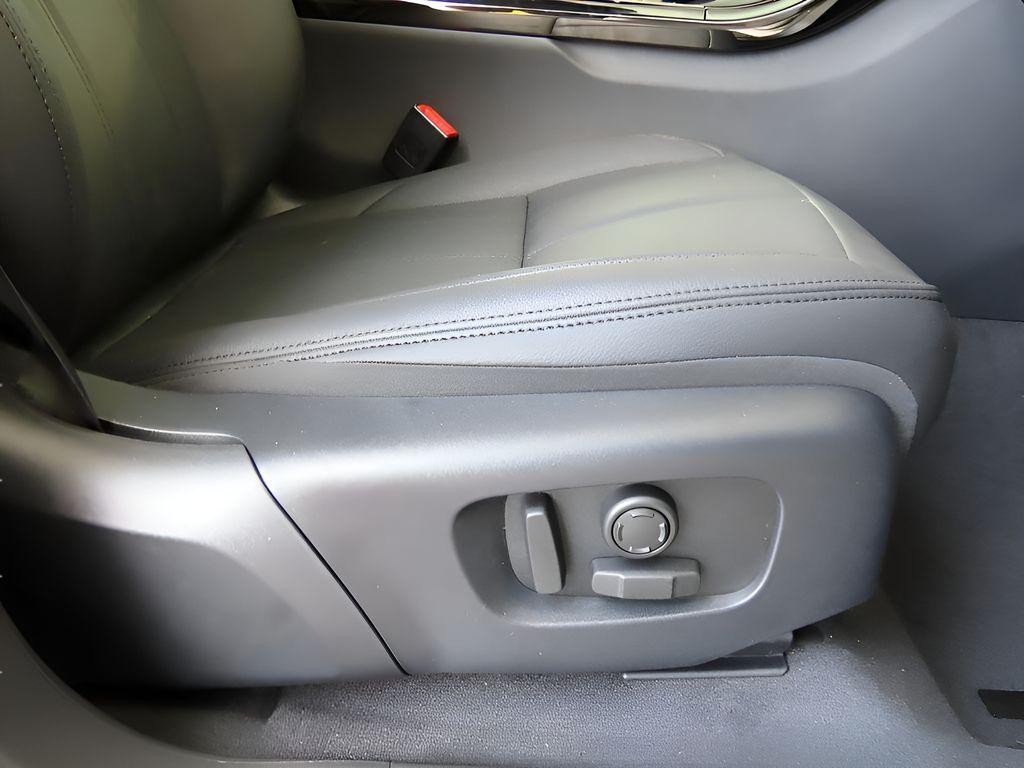used 2026 Land Rover Range Rover Evoque car, priced at $52,977