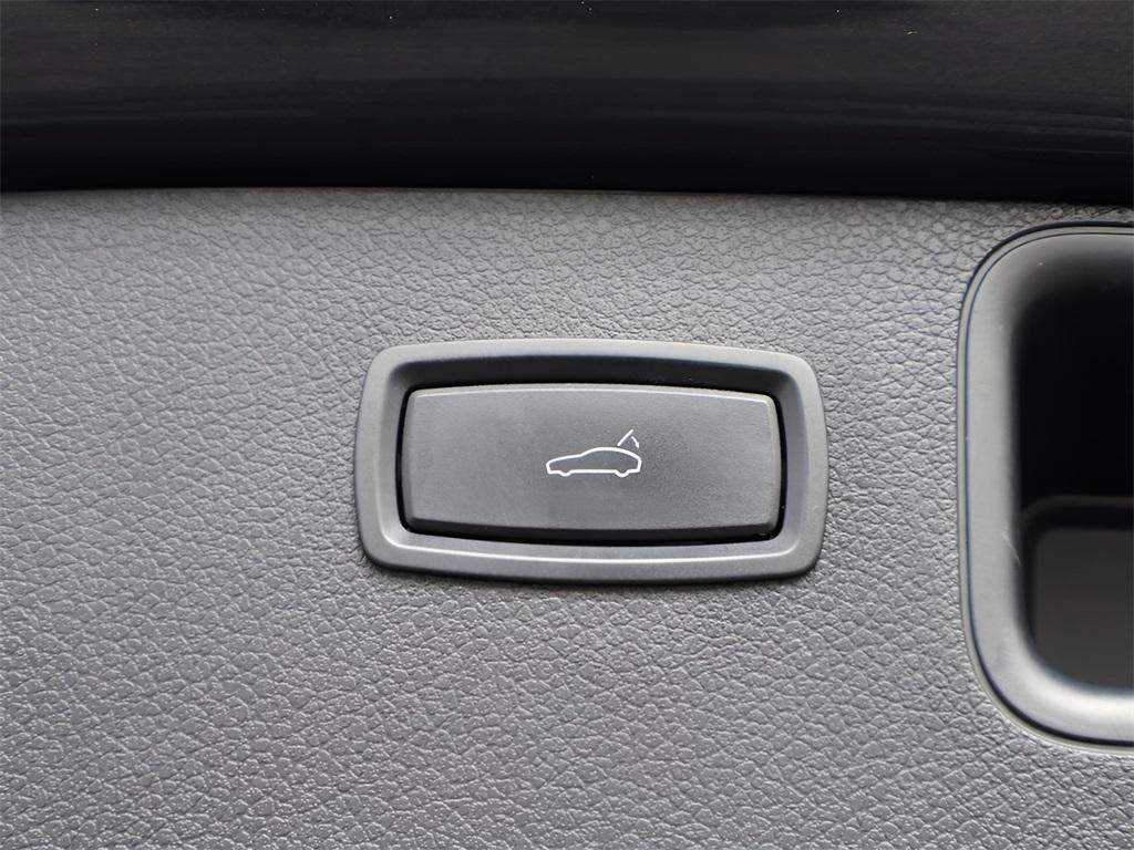 used 2018 Porsche Macan car, priced at $42,777