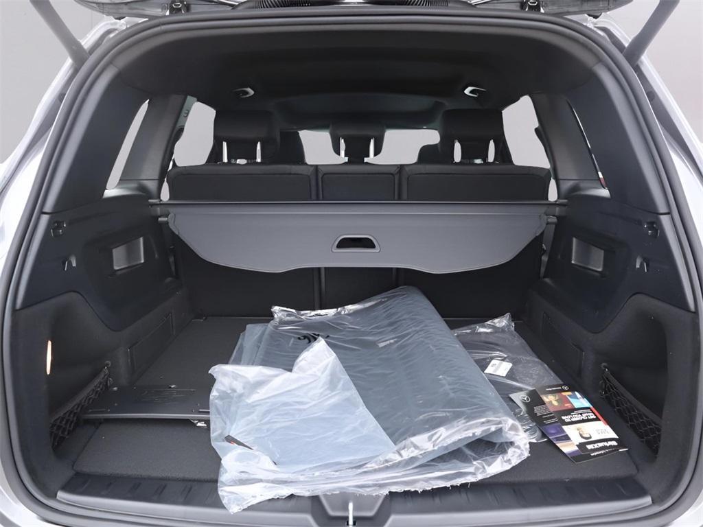 new 2026 Mercedes-Benz GLB 250 car, priced at $50,675