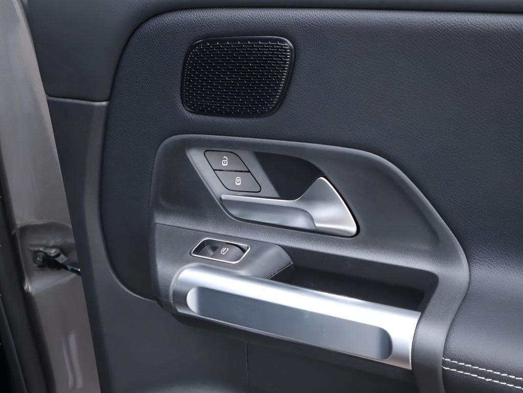 new 2026 Mercedes-Benz GLB 250 car, priced at $50,675