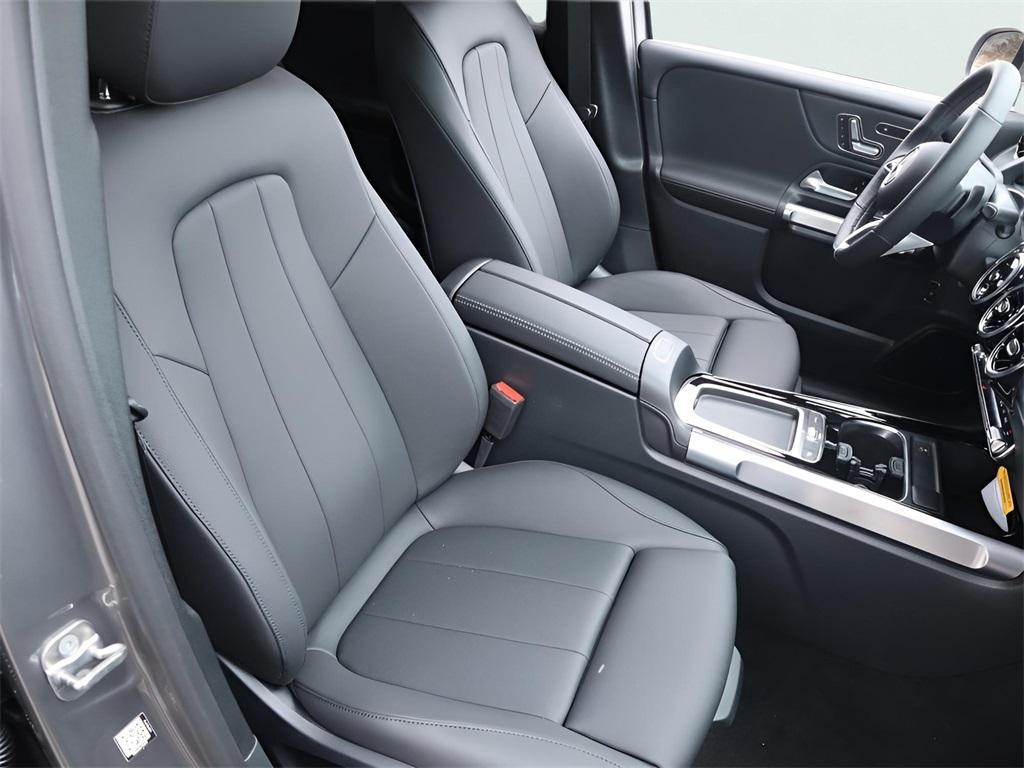 new 2026 Mercedes-Benz GLB 250 car, priced at $50,675