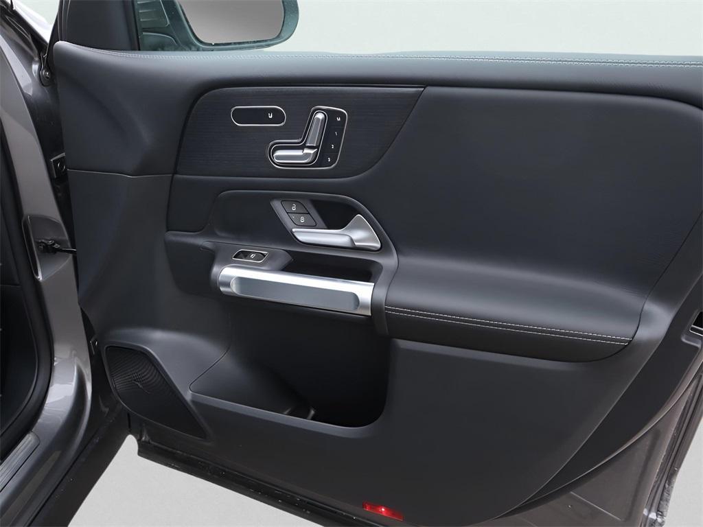 new 2026 Mercedes-Benz GLB 250 car, priced at $50,675