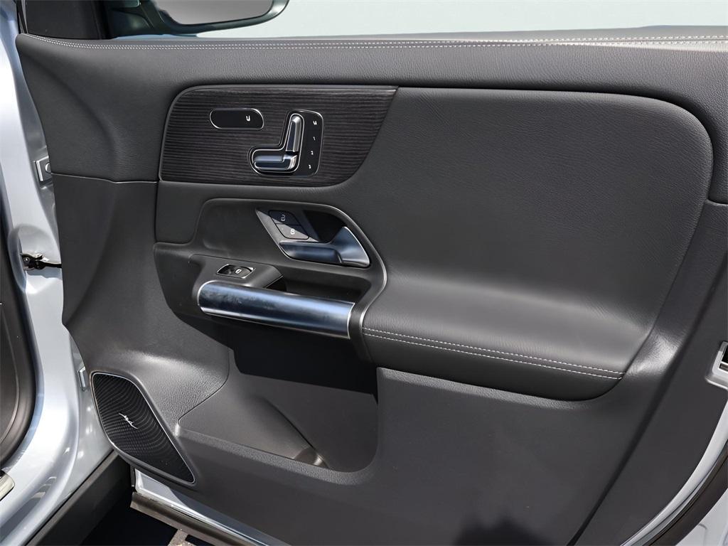 new 2026 Mercedes-Benz GLA 250 car, priced at $51,915