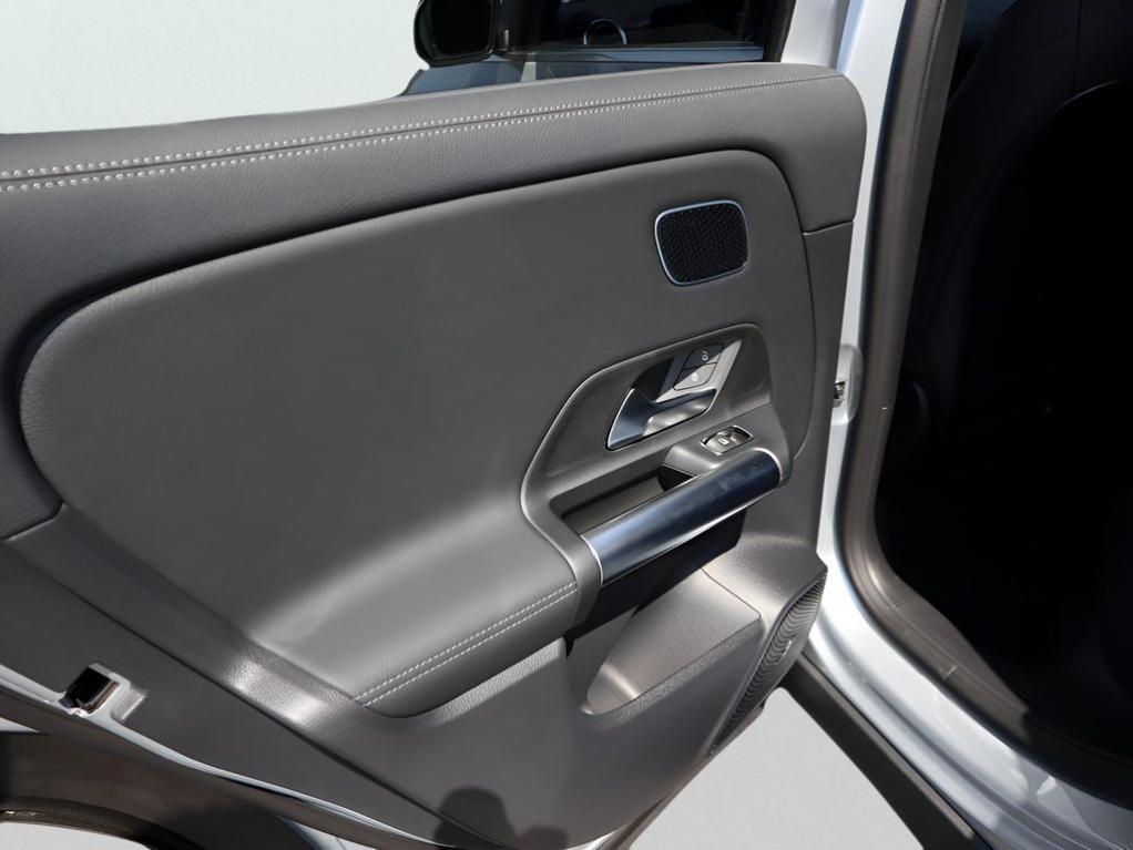 new 2026 Mercedes-Benz GLA 250 car, priced at $51,915