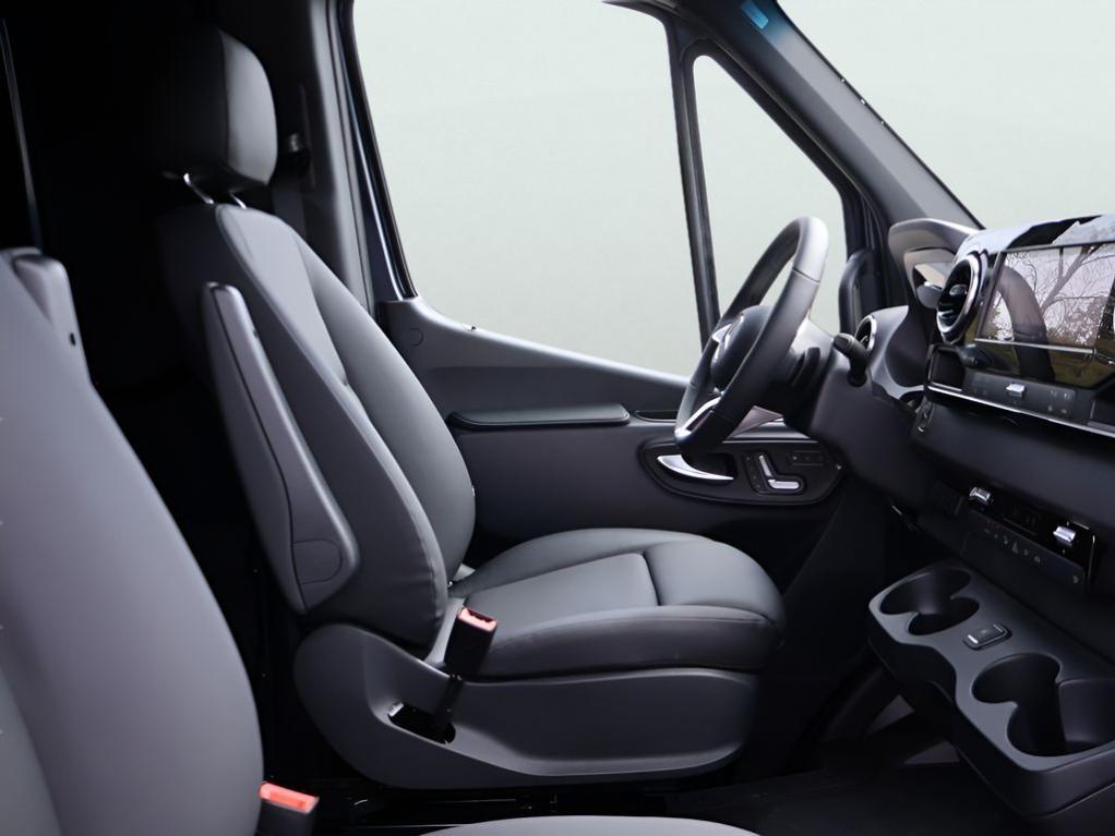 new 2026 Mercedes-Benz Sprinter 2500 car, priced at $83,283