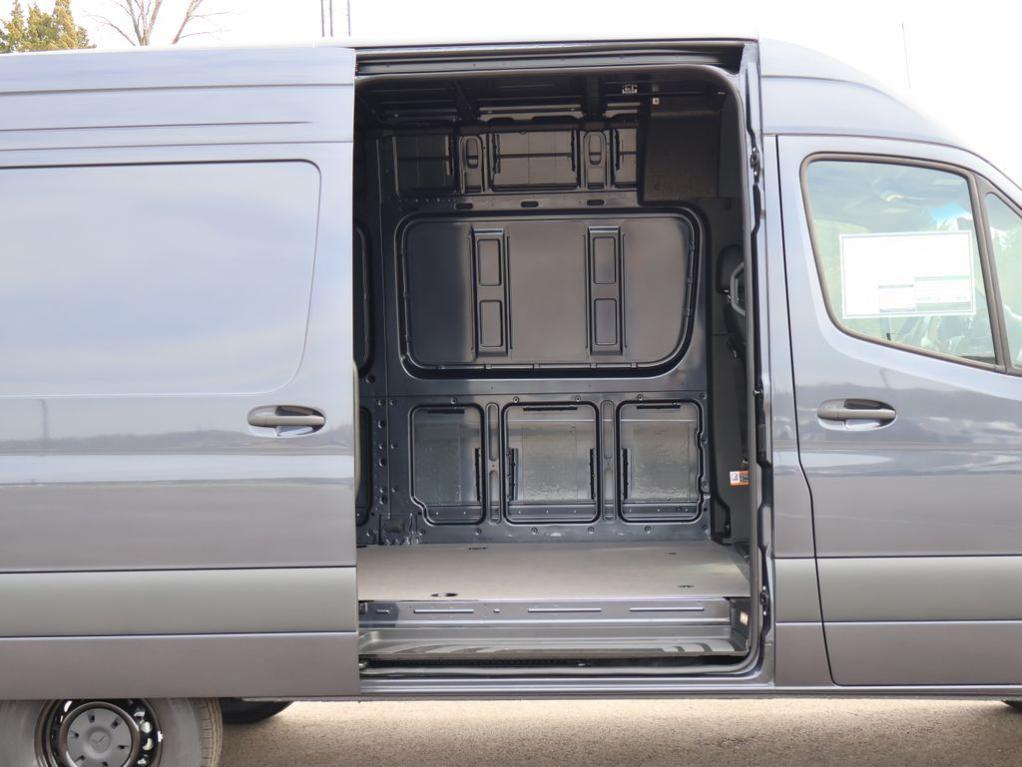 new 2026 Mercedes-Benz Sprinter 2500 car, priced at $83,283