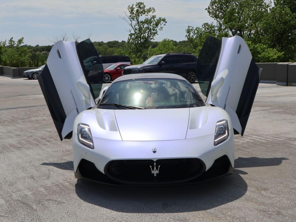 used 2022 Maserati MC20 car, priced at $185,977