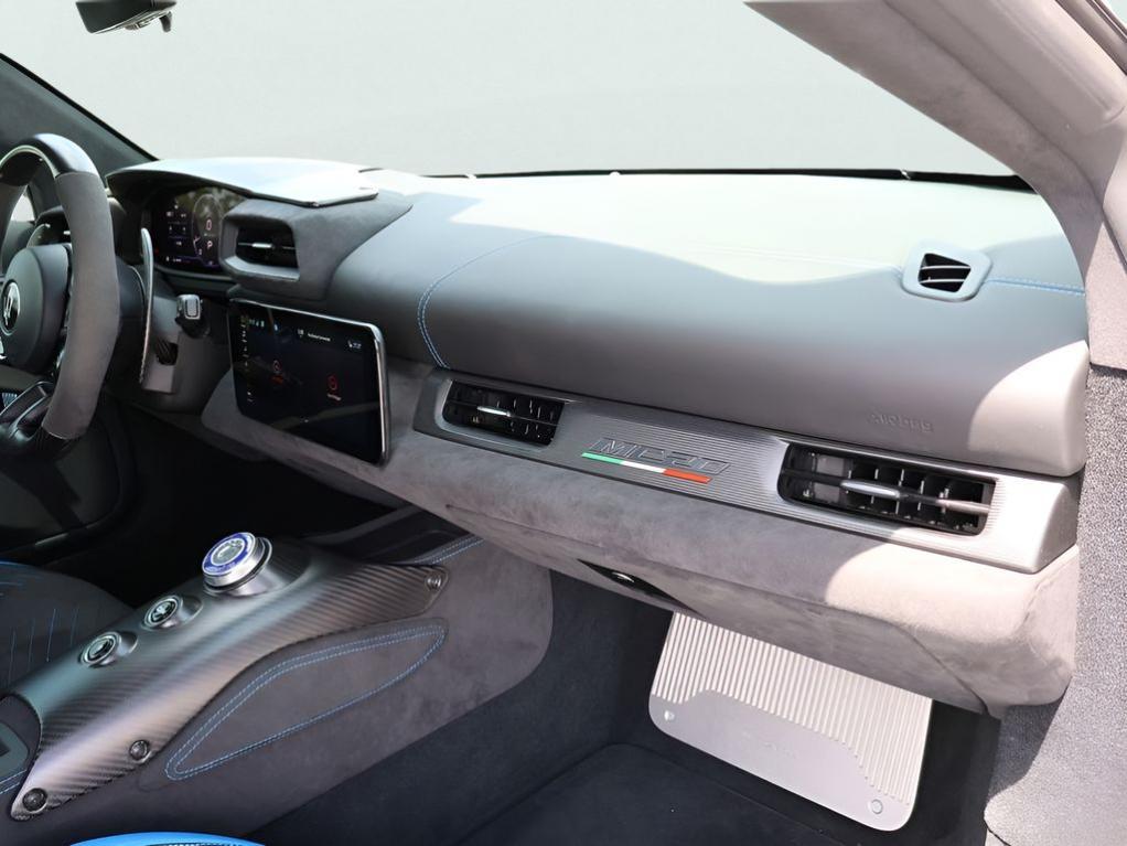 used 2022 Maserati MC20 car, priced at $185,977