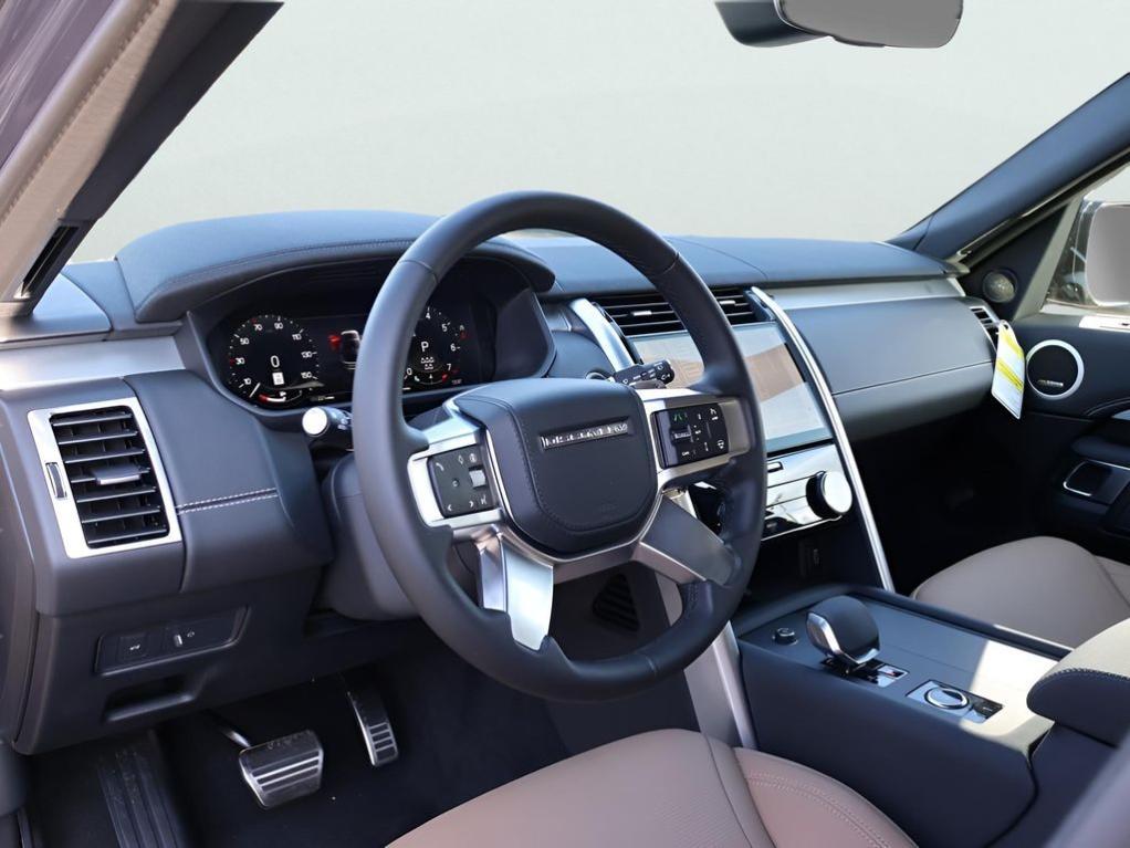 new 2026 Land Rover Discovery car, priced at $81,350