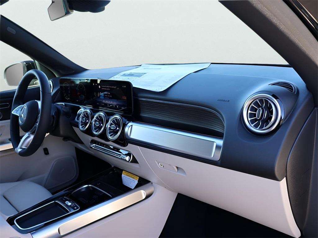 new 2026 Mercedes-Benz GLB 250 car, priced at $53,685