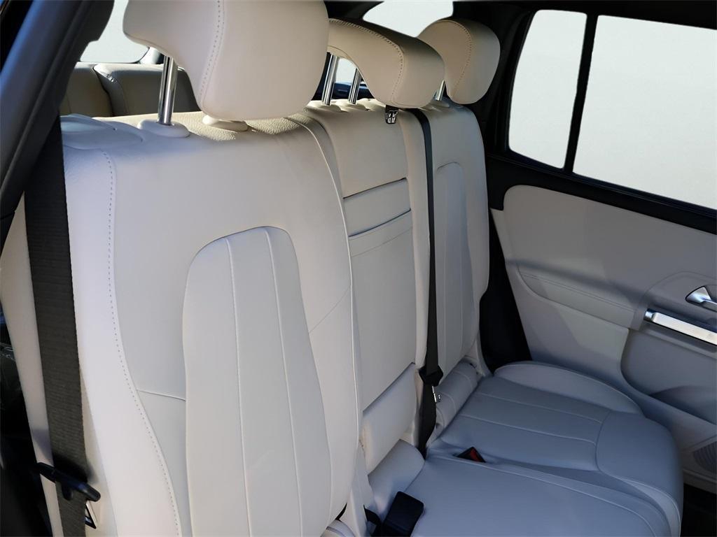 new 2026 Mercedes-Benz GLB 250 car, priced at $53,685