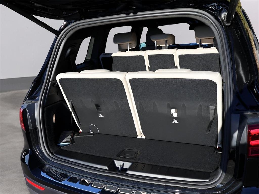 new 2026 Mercedes-Benz GLB 250 car, priced at $53,685