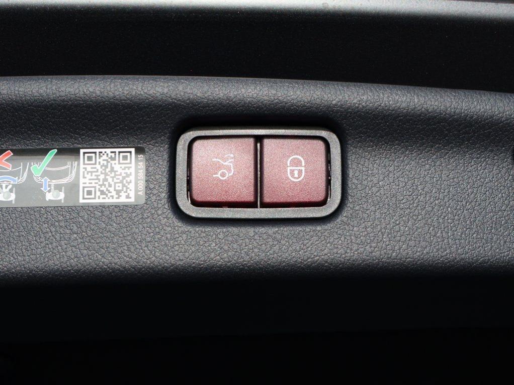 new 2026 Mercedes-Benz AMG C 43 car, priced at $79,555