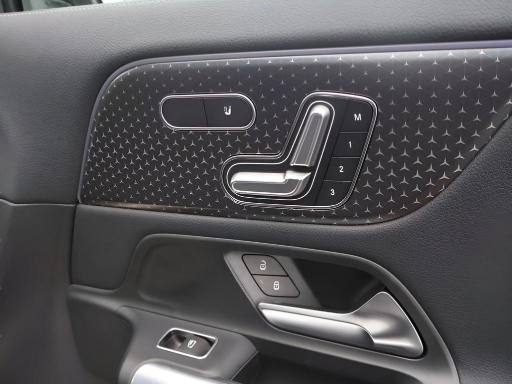 used 2025 Mercedes-Benz GLA 250 car, priced at $39,616