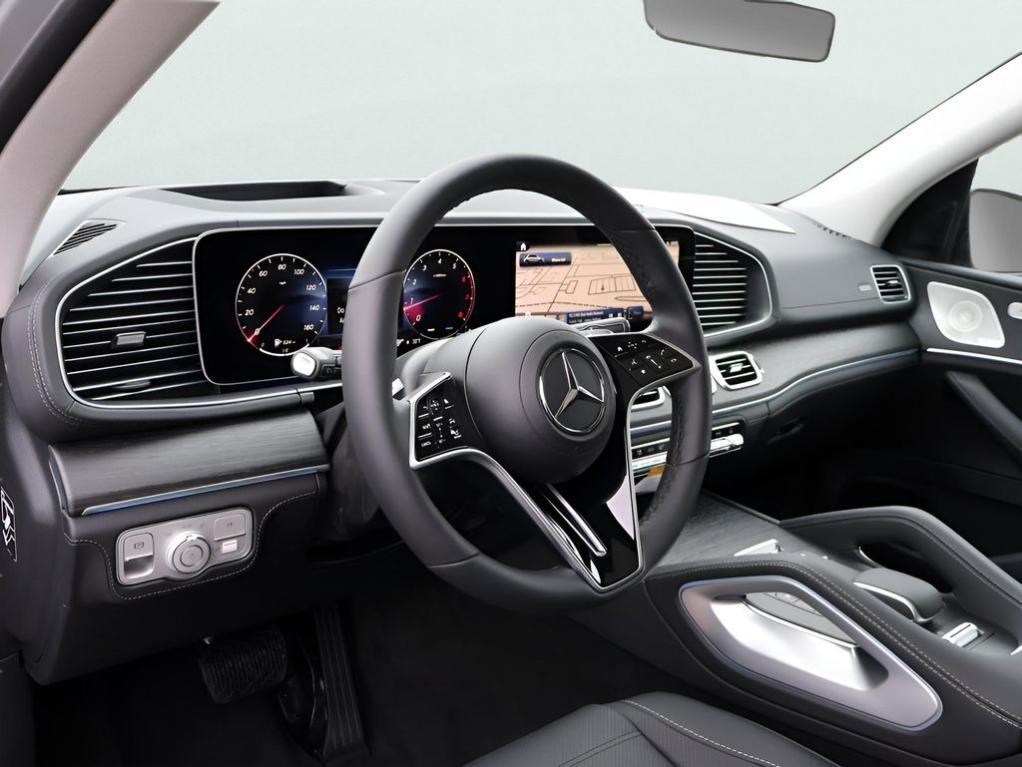new 2026 Mercedes-Benz GLE 450 car, priced at $92,240