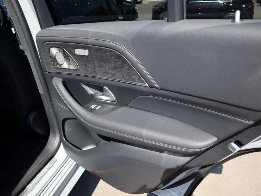 new 2026 Mercedes-Benz GLE 450 car, priced at $84,275
