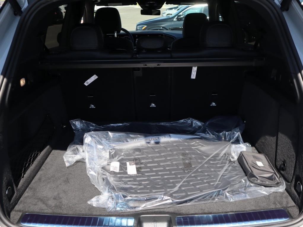 new 2026 Mercedes-Benz GLE 450 car, priced at $84,275