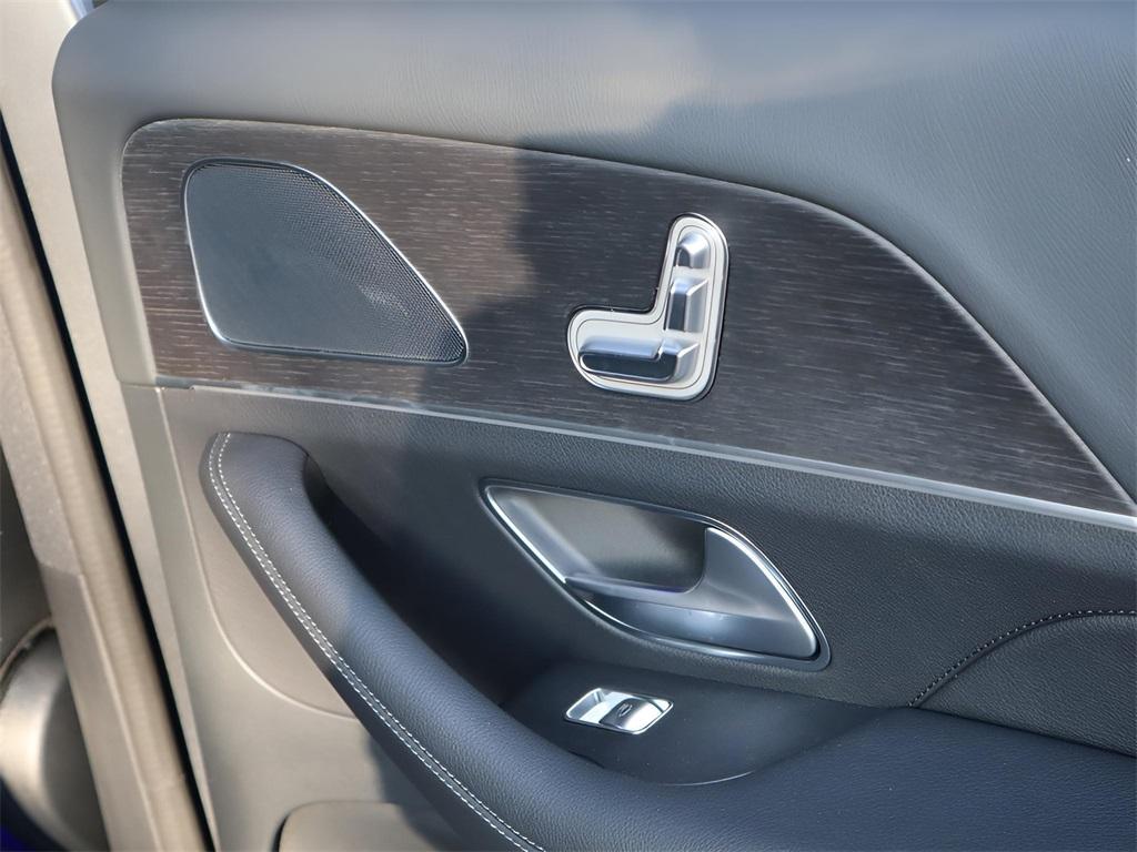 new 2026 Mercedes-Benz GLE 350 car, priced at $71,165