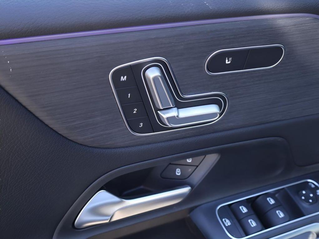 new 2026 Mercedes-Benz GLB 250 car, priced at $56,795