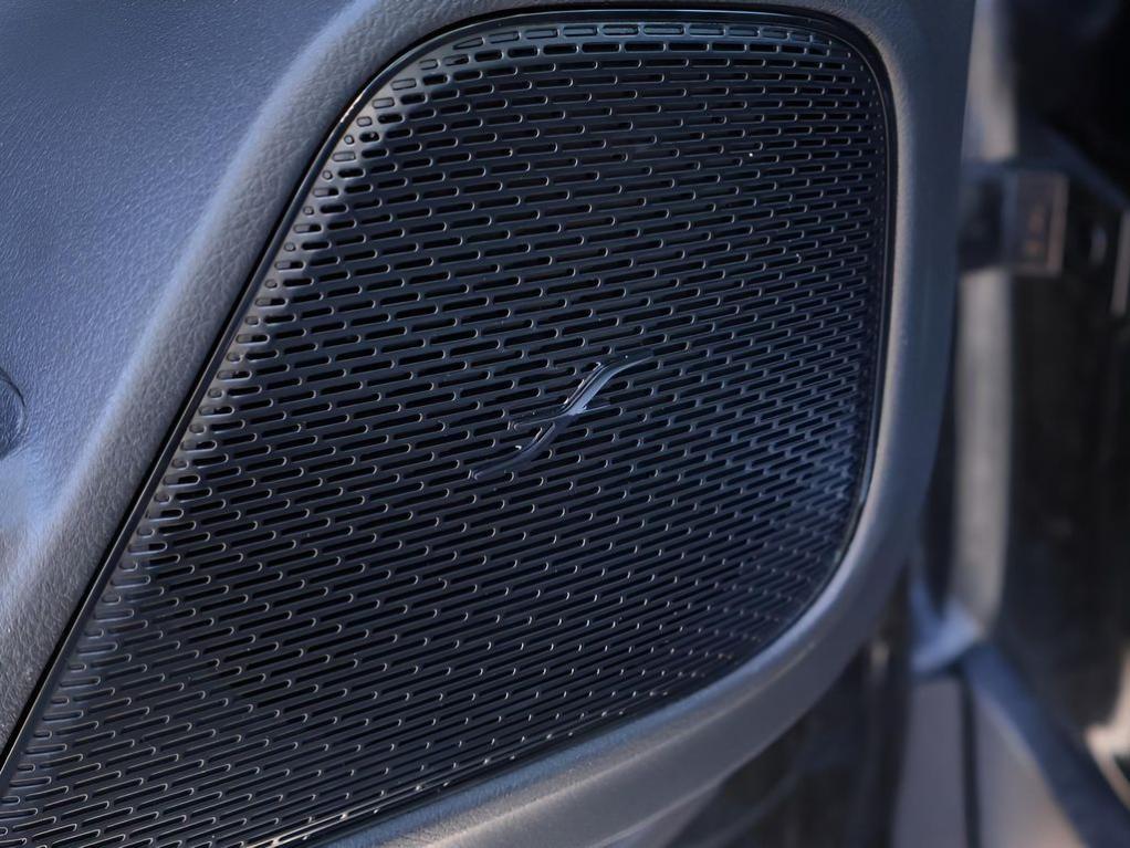 new 2026 Mercedes-Benz GLB 250 car, priced at $56,795