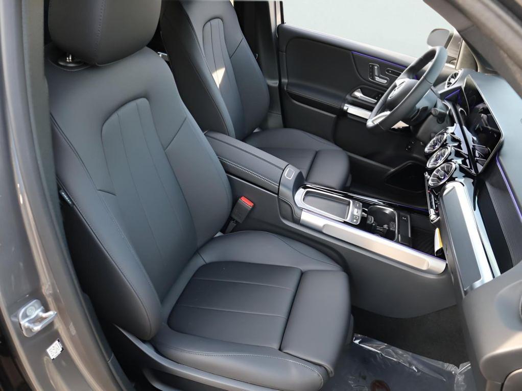 new 2026 Mercedes-Benz GLB 250 car, priced at $54,445