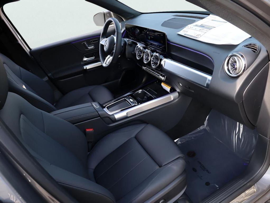 new 2026 Mercedes-Benz GLB 250 car, priced at $54,445