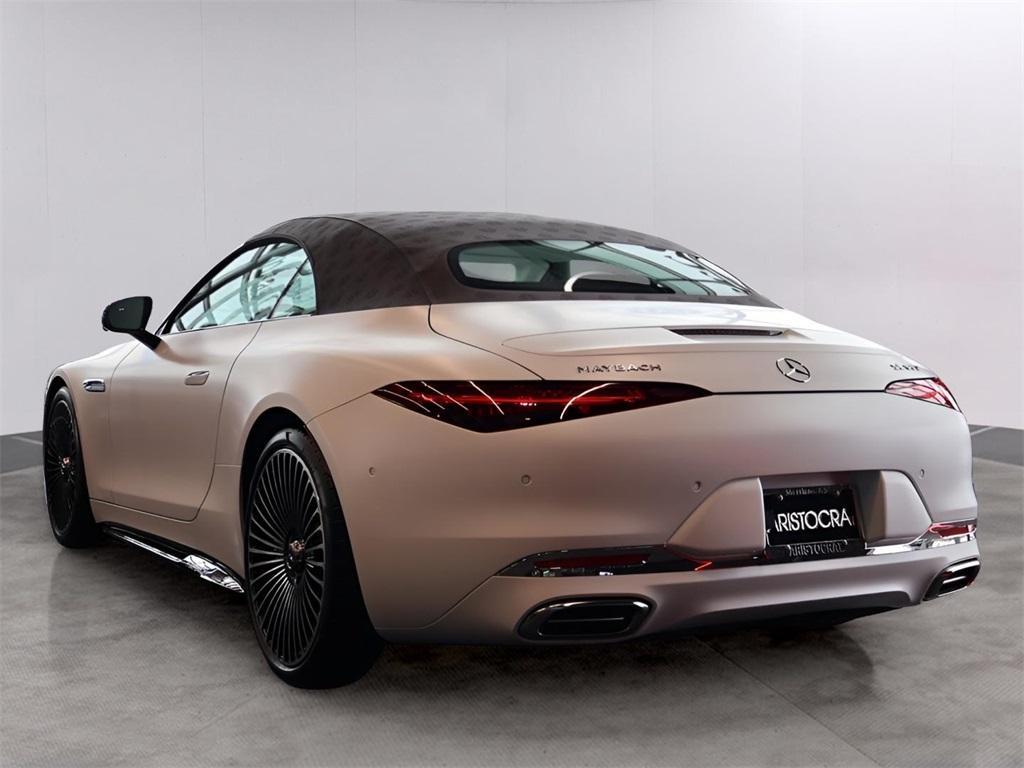 new 2026 Mercedes-Benz Maybach SL 680 Monogram Series car, priced at $239,185