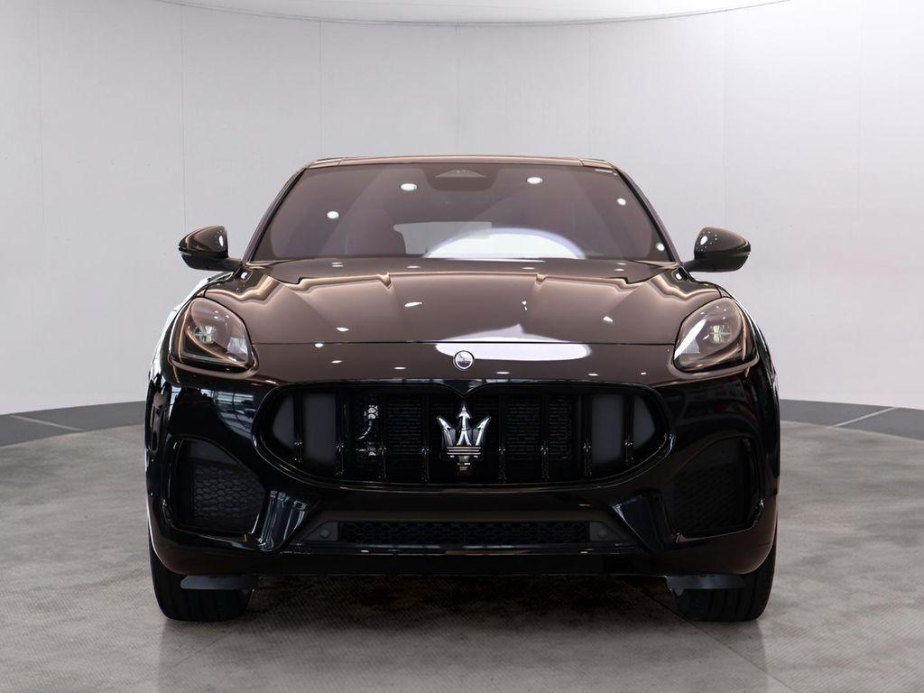 new 2026 Maserati Grecale car, priced at $96,295