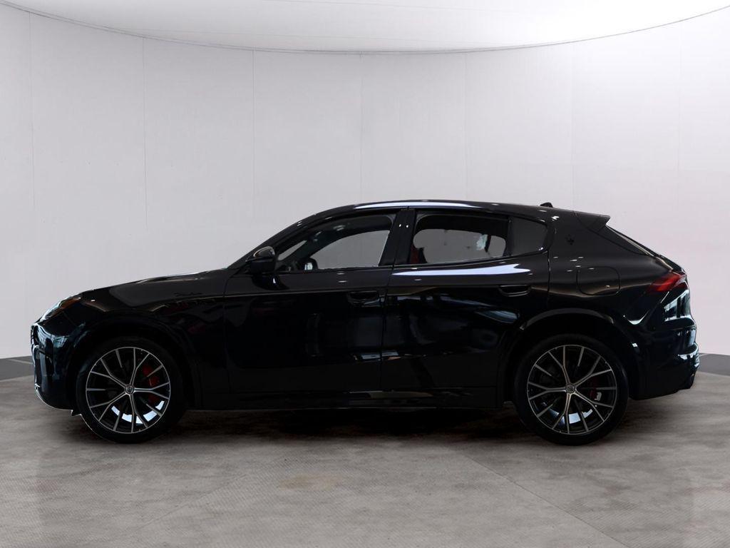 new 2026 Maserati Grecale car, priced at $96,295