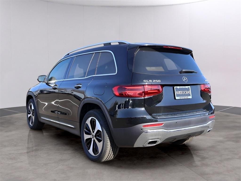 used 2025 Mercedes-Benz GLB 250 car, priced at $52,850