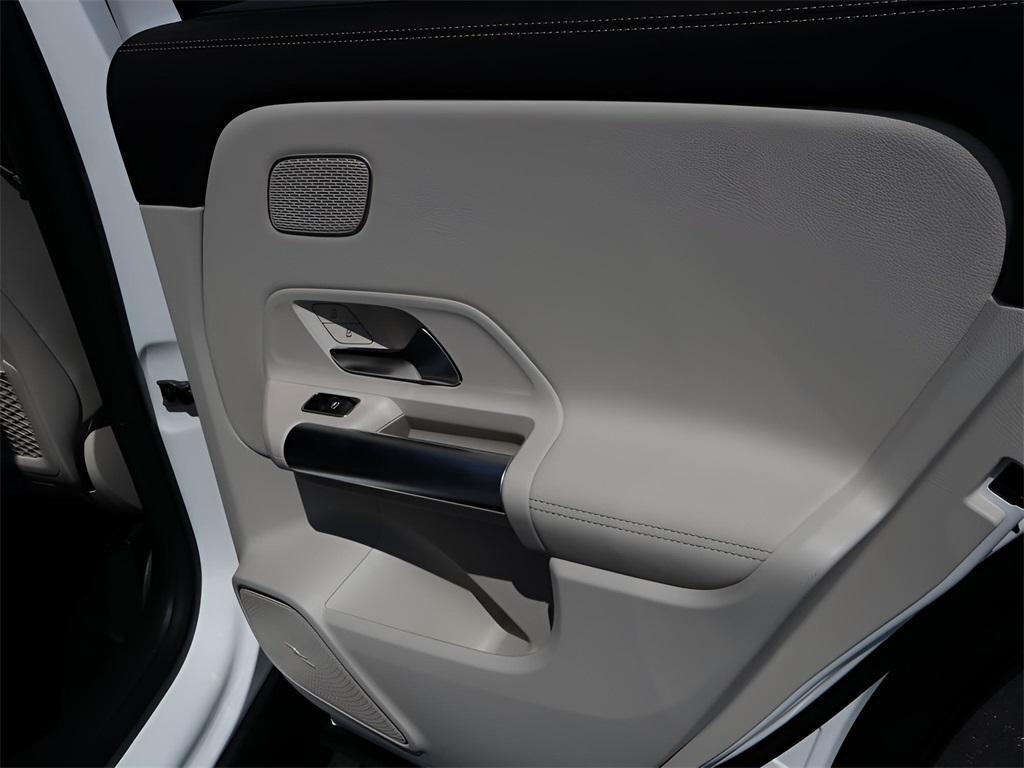 new 2026 Mercedes-Benz GLA 250 car, priced at $51,780