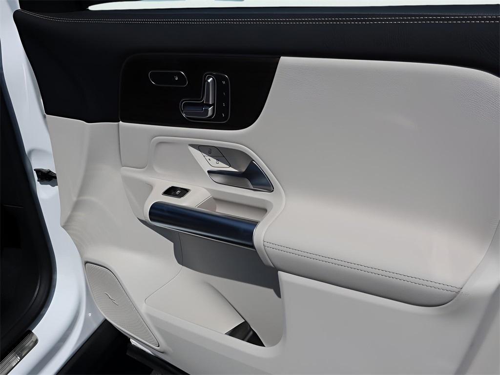 new 2026 Mercedes-Benz GLA 250 car, priced at $51,780