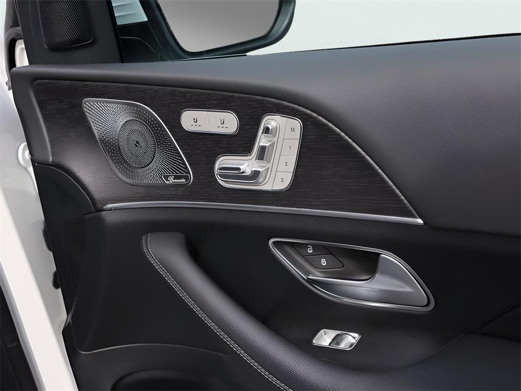 new 2026 Mercedes-Benz GLE 450 car, priced at $84,150