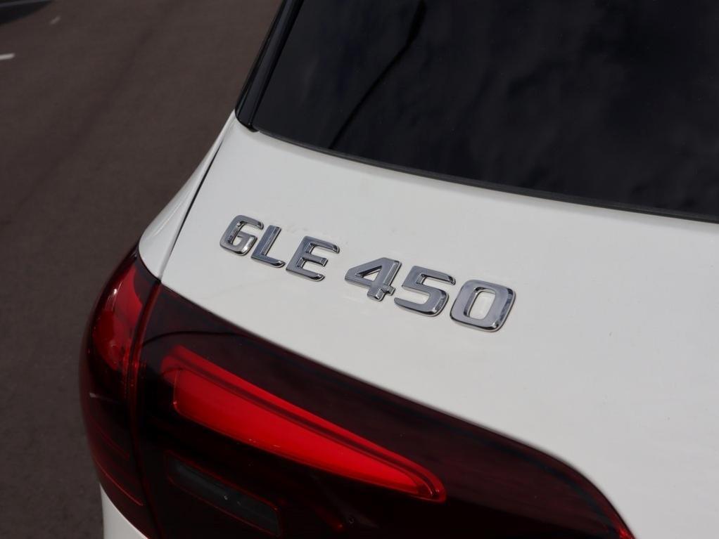 new 2026 Mercedes-Benz GLE 450 car, priced at $84,150
