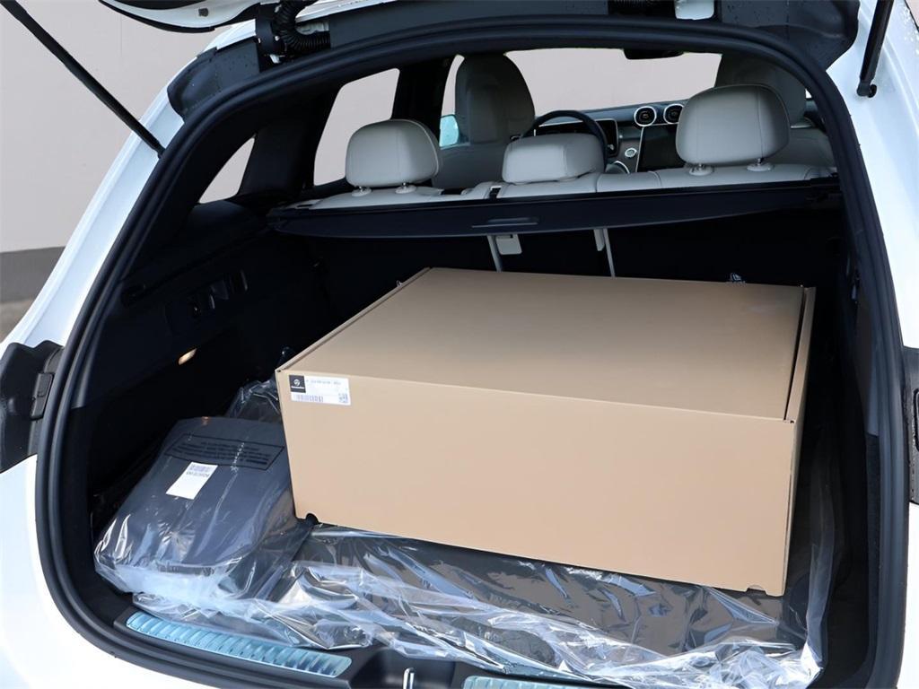 new 2025 Mercedes-Benz GLC 350e car, priced at $64,165