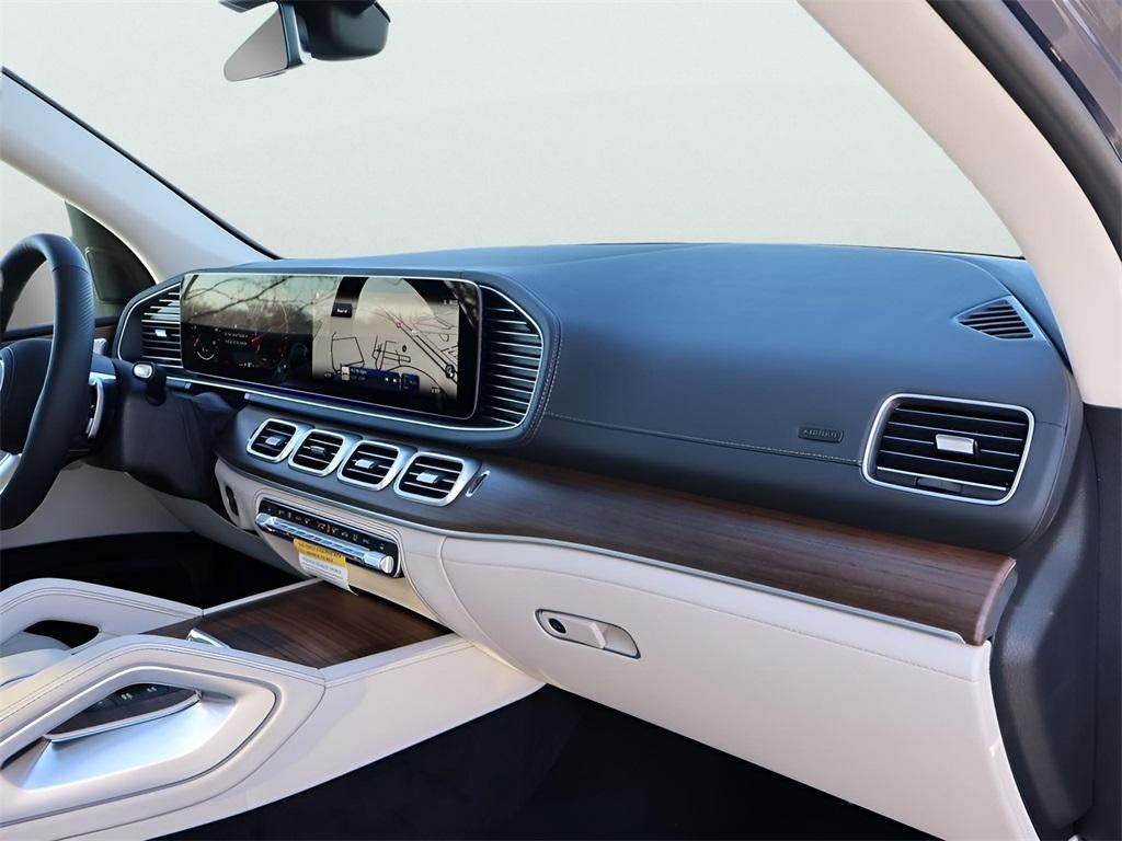 new 2026 Mercedes-Benz GLS 450 car, priced at $104,635